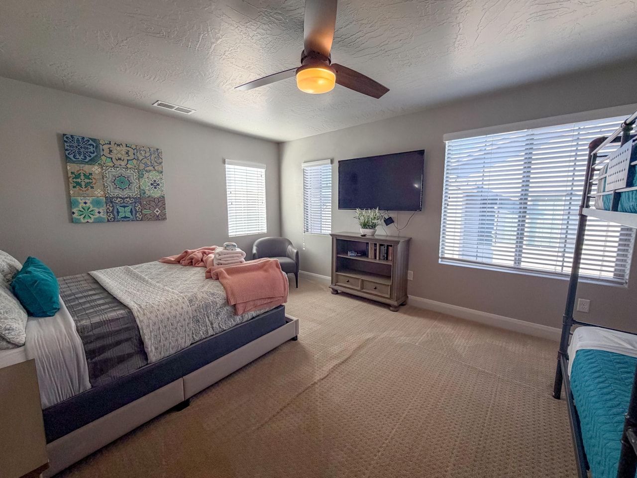 1920 E Fiesta LN Washington, UT 84780 home for sale, MLS#25-267501 - Erika Rogers Photo 21