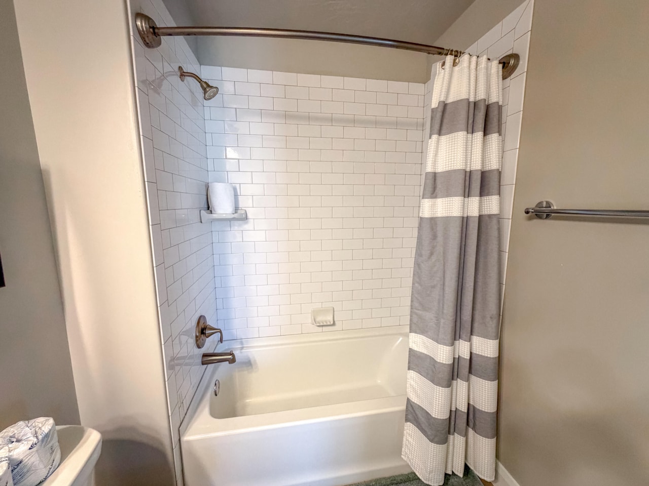 1920 E Fiesta LN Washington, UT 84780 home for sale, MLS#25-267501 - Erika Rogers Photo 25