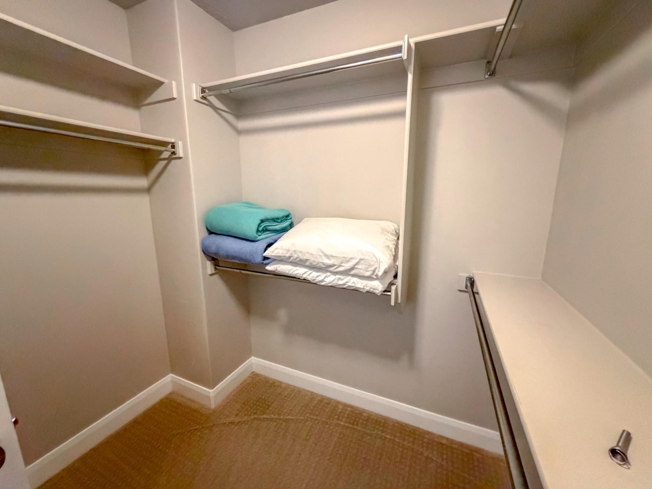 1920 E Fiesta LN Washington, UT 84780 home for sale, MLS#25-267501 - Erika Rogers Photo 31