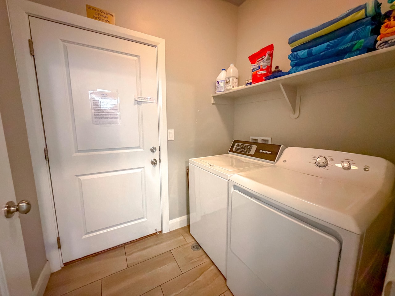 1920 E Fiesta LN Washington, UT 84780 home for sale, MLS#25-267501 - Erika Rogers Photo 32