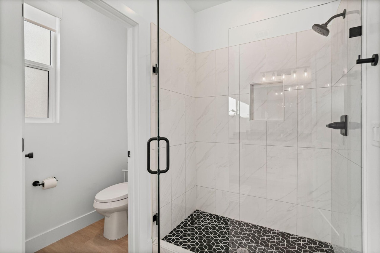 690 E Desert Cactus DR Washington, UT 84780 home for sale, MLS#25-267502 - Erika Rogers Photo 19