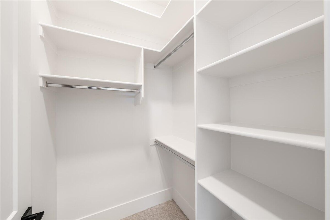 2863 S Alpine LN St George, UT 84790 home for sale, MLS#25-266003 - Erika Rogers Photo 39