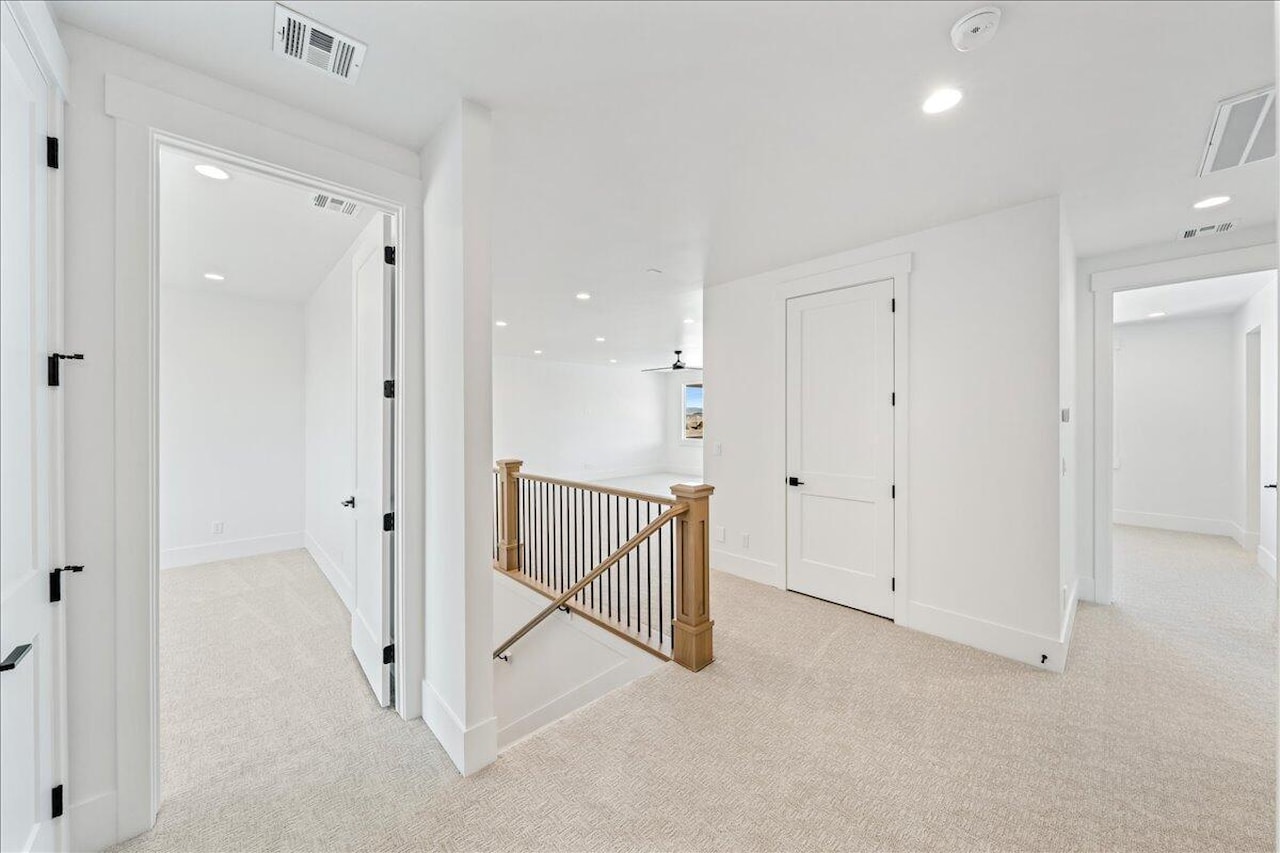 2863 S Alpine LN St George, UT 84790 home for sale, MLS#25-266003 - Erika Rogers Photo 41