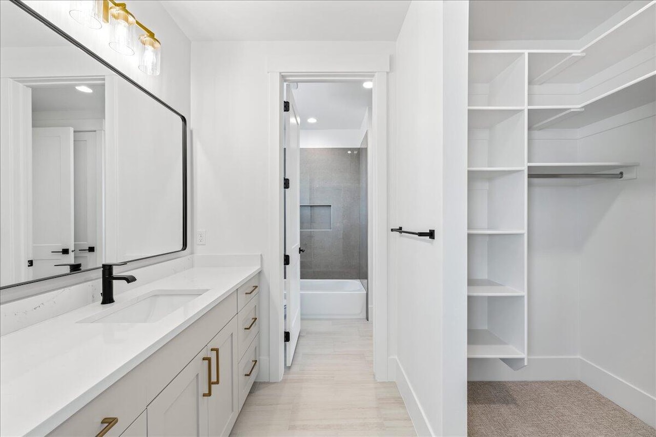 2863 S Alpine LN St George, UT 84790 home for sale, MLS#25-266003 - Erika Rogers Photo 55