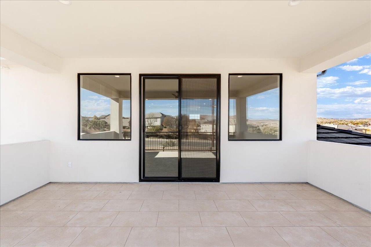 2863 S Alpine LN St George, UT 84790 home for sale, MLS#25-266003 - Erika Rogers Photo 62