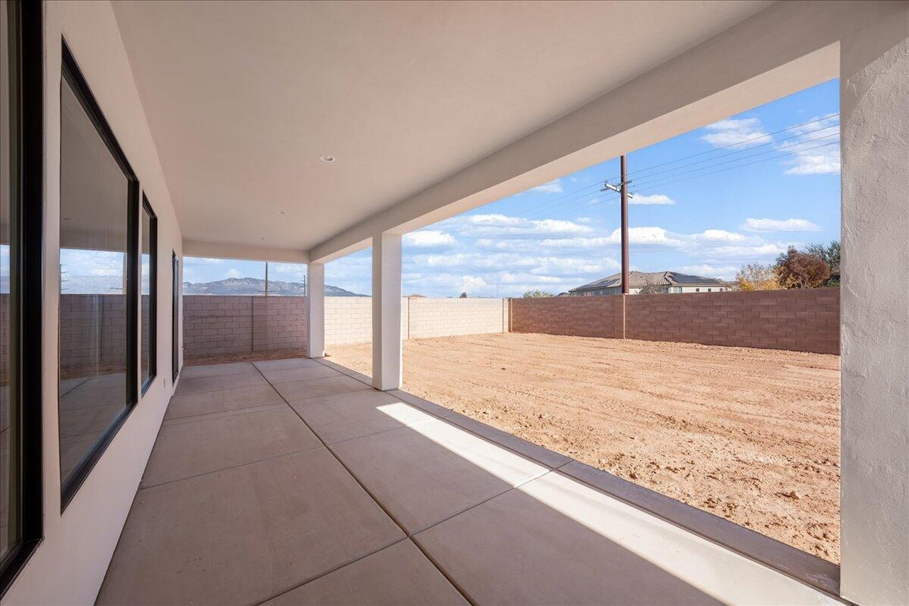 2863 S Alpine LN St George, UT 84790 home for sale, MLS#25-266003 - Erika Rogers Photo 63