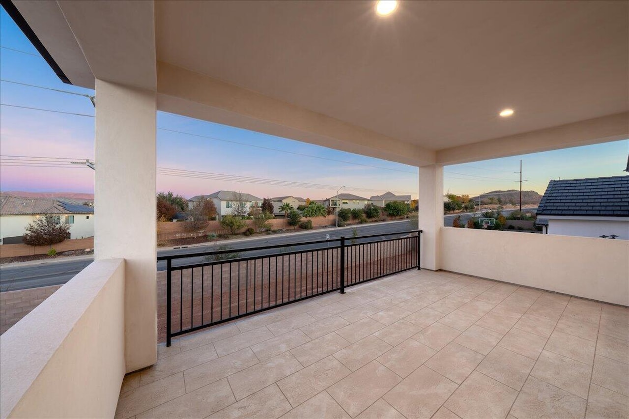 2863 S Alpine LN St George, UT 84790 home for sale, MLS#25-266003 - Erika Rogers Photo 74