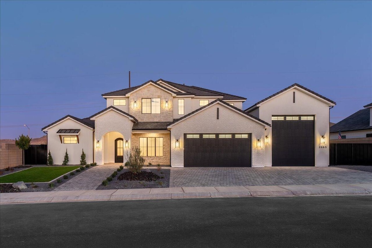 2863 S Alpine LN St George, UT 84790 home for sale, MLS#25-266003 - Erika Rogers Photo 70