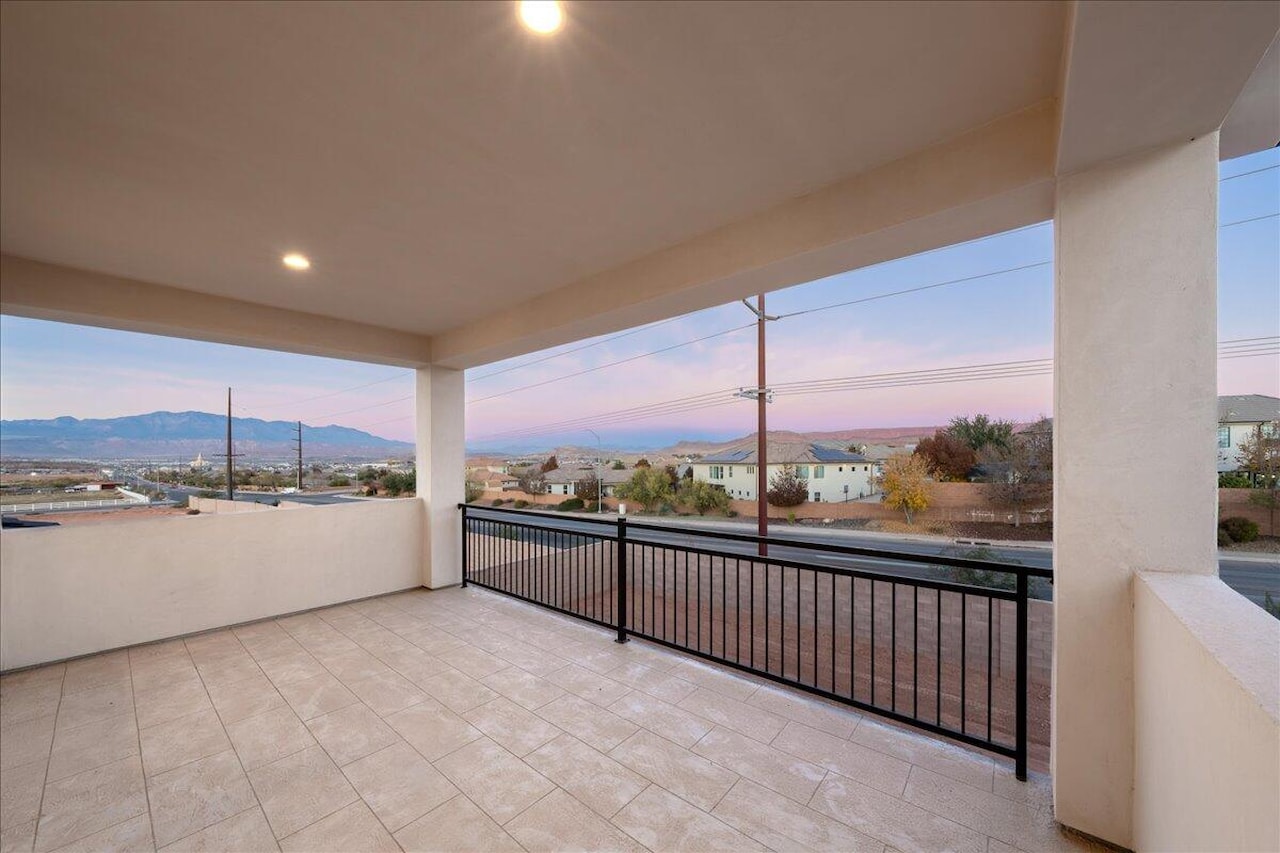 2863 S Alpine LN St George, UT 84790 home for sale, MLS#25-266003 - Erika Rogers Photo 73