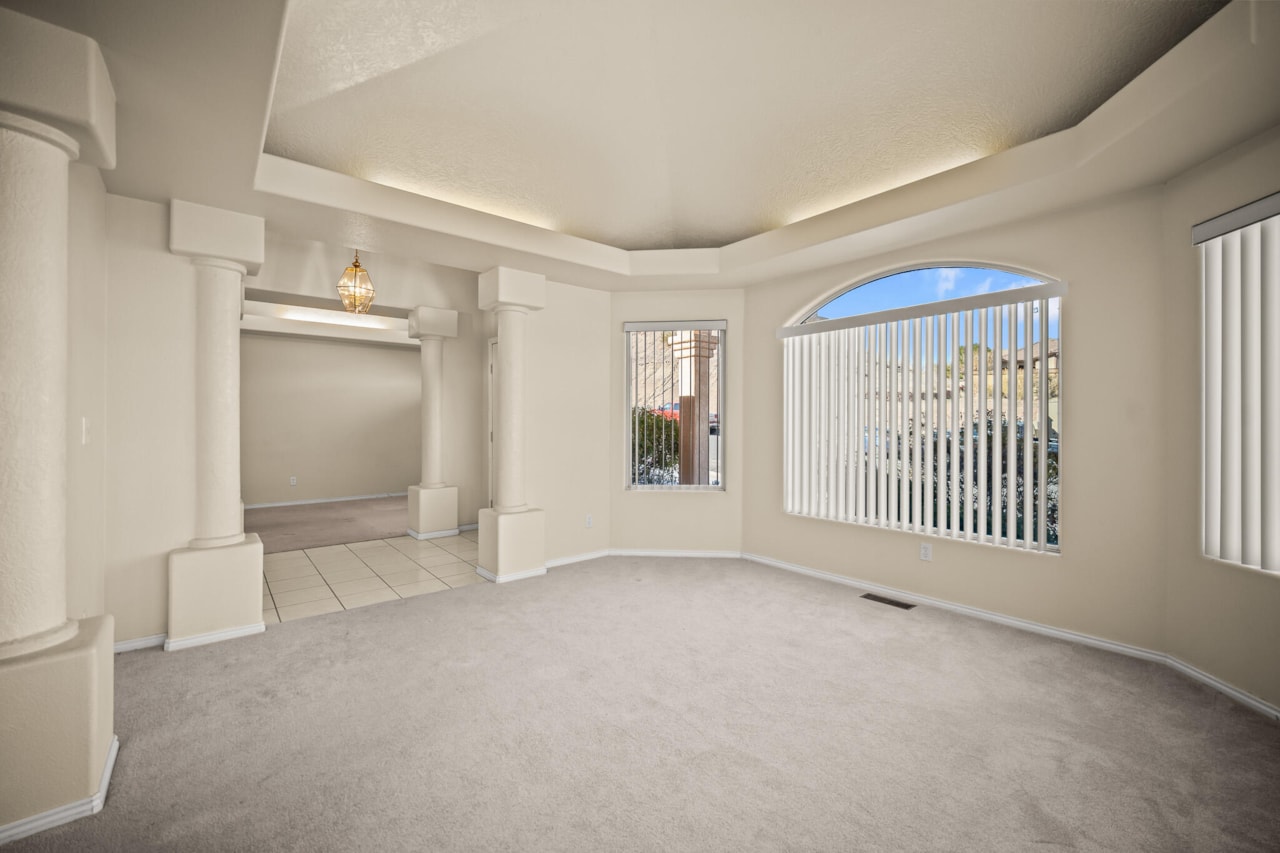 671 W Crystal Drive St George, UT 84790 home for sale, MLS#25-267505 - Erika Rogers Photo 7