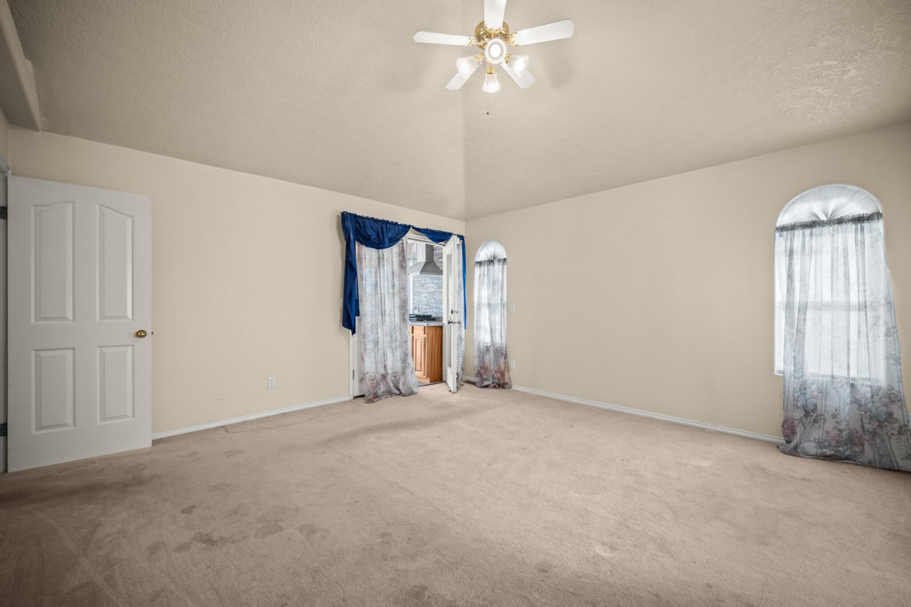 671 W Crystal Drive St George, UT 84790 home for sale, MLS#25-267505 - Erika Rogers Photo 20