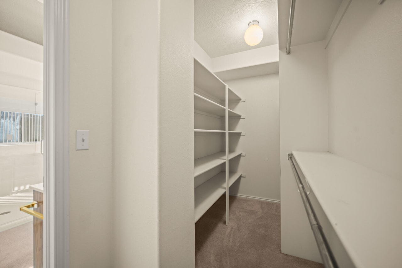 671 W Crystal Drive St George, UT 84790 home for sale, MLS#25-267505 - Erika Rogers Photo 24