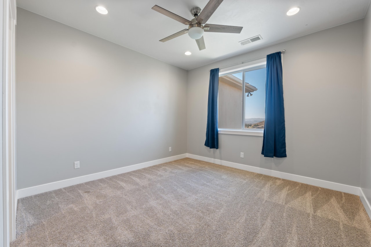 2334 S Last Chance DR Washington, UT 84780 home for sale, MLS#25-267507 - Erika Rogers Photo 63