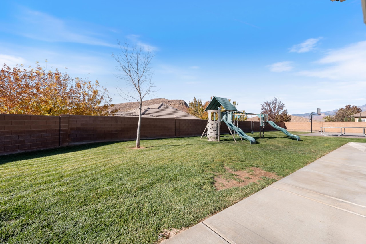 2334 S Last Chance DR Washington, UT 84780 home for sale, MLS#25-267507 - Erika Rogers Photo 67