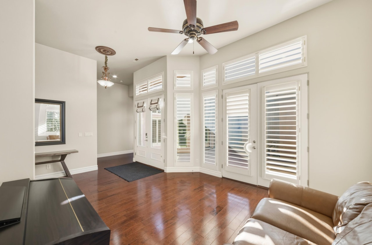 2335 W Sunbrook #28 St George, UT 84770 home for sale, MLS#25-267518 - Erika Rogers Photo 3