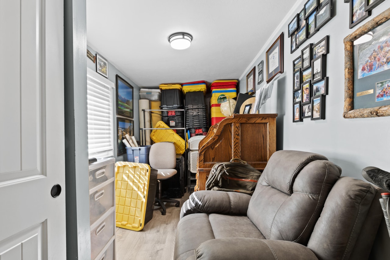 1450 N Dixie Downs RD #5 St George, UT 84770 home for sale, MLS#25-267533 - Erika Rogers Photo 6