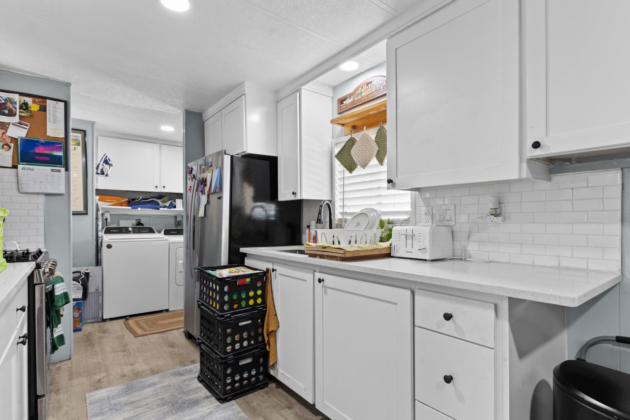 1450 N Dixie Downs RD #5 St George, UT 84770 home for sale, MLS#25-267533 - Erika Rogers Photo 8