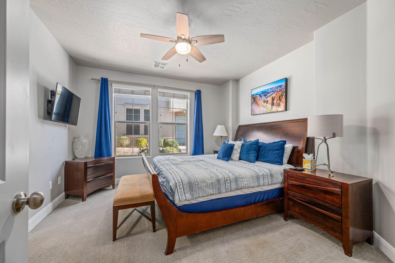 1914 E Fiesta LN Washington, UT 84780 home for sale, MLS#25-267539 - Erika Rogers Photo 12