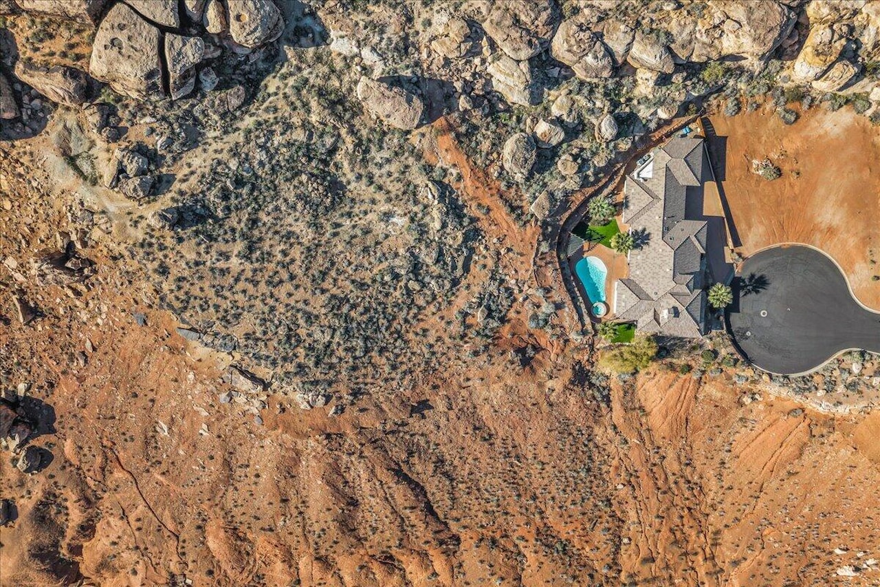 1140 E Fort Pierce #110 St George, UT 84790 home for sale, MLS#25-267544 - Erika Rogers Photo 37