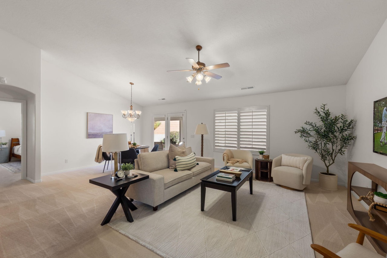 1730 W Stonebridge DR #19 St George, UT 84770 home for sale, MLS#25-267553 - Erika Rogers Photo 4