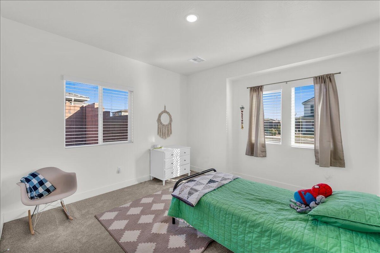 1623 E Sunshine Trl St George, UT 84790 home for sale, MLS#25-267554 - Erika Rogers Photo 18