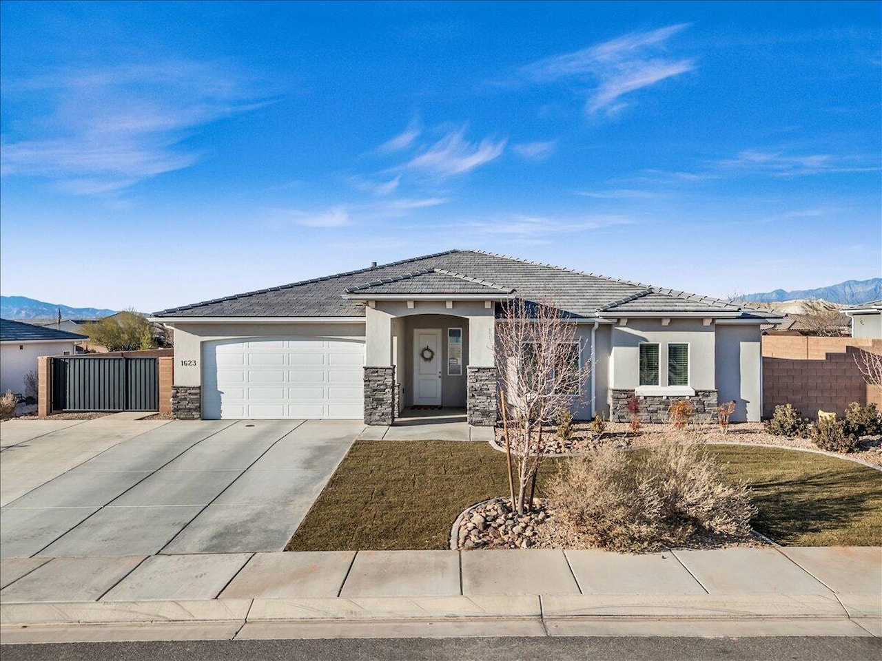 1623 E Sunshine Trl St George, UT 84790 home for sale, MLS#25-267554 - Erika Rogers Photo 25