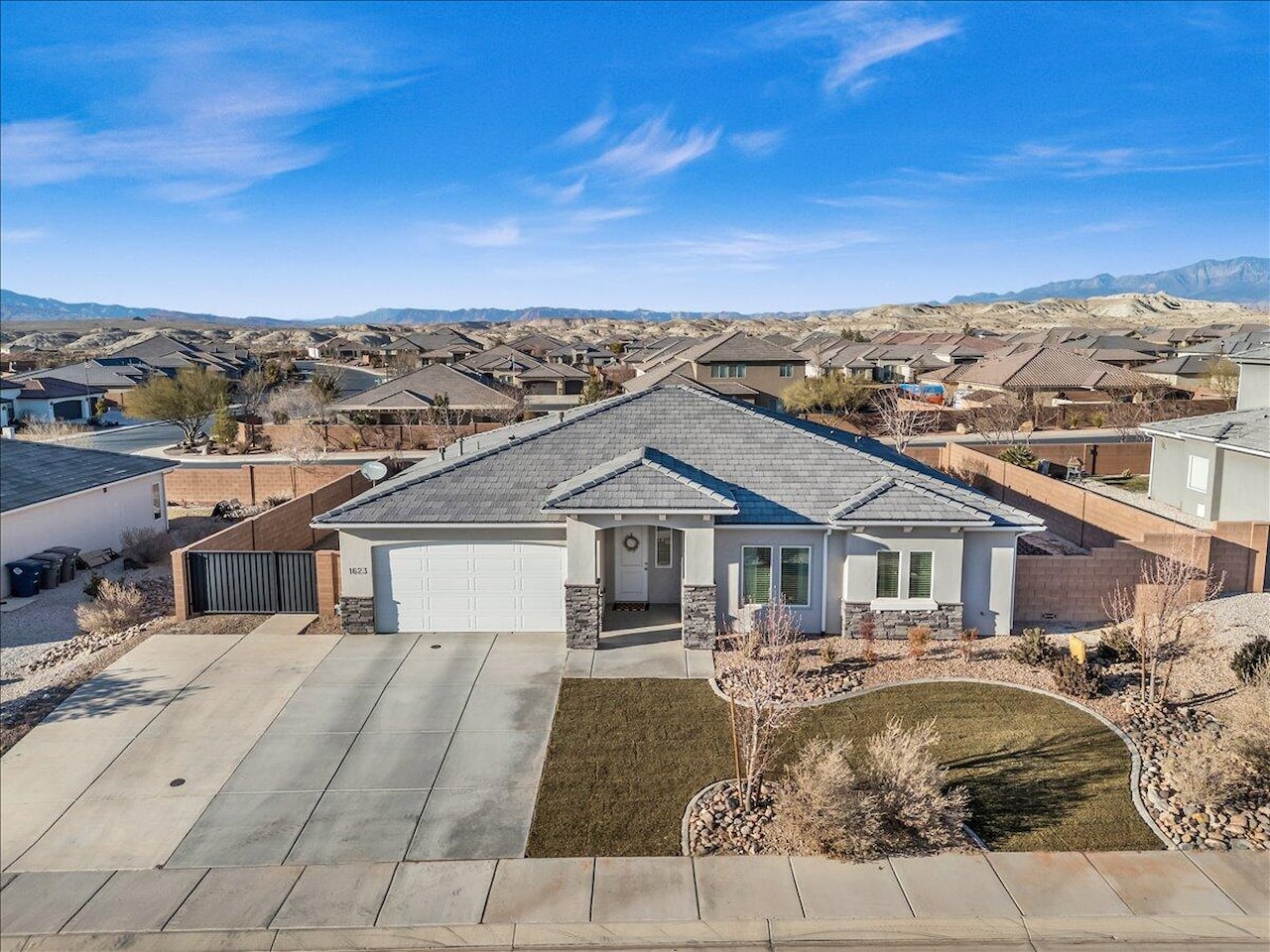 1623 E Sunshine Trl St George, UT 84790 home for sale, MLS#25-267554 - Erika Rogers Photo 29