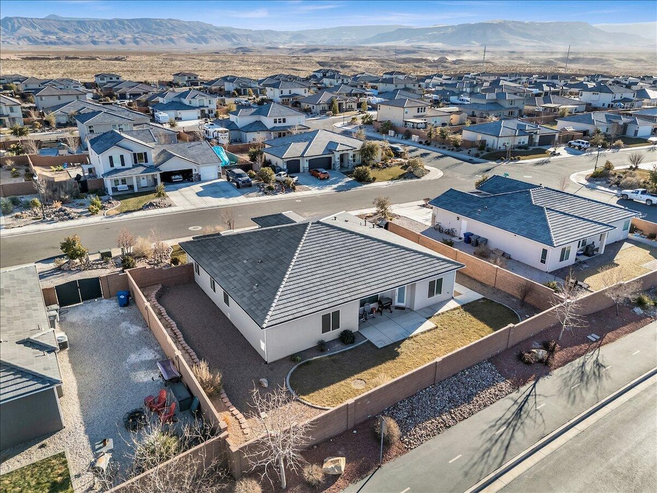 1623 E Sunshine Trl St George, UT 84790 home for sale, MLS#25-267554 - Erika Rogers Photo 32