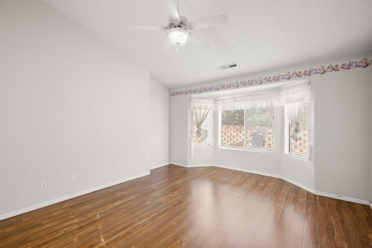 39 N Valley View DR #99 St George, UT 84770 home for sale, MLS#25-267050 - Erika Rogers Photo 10