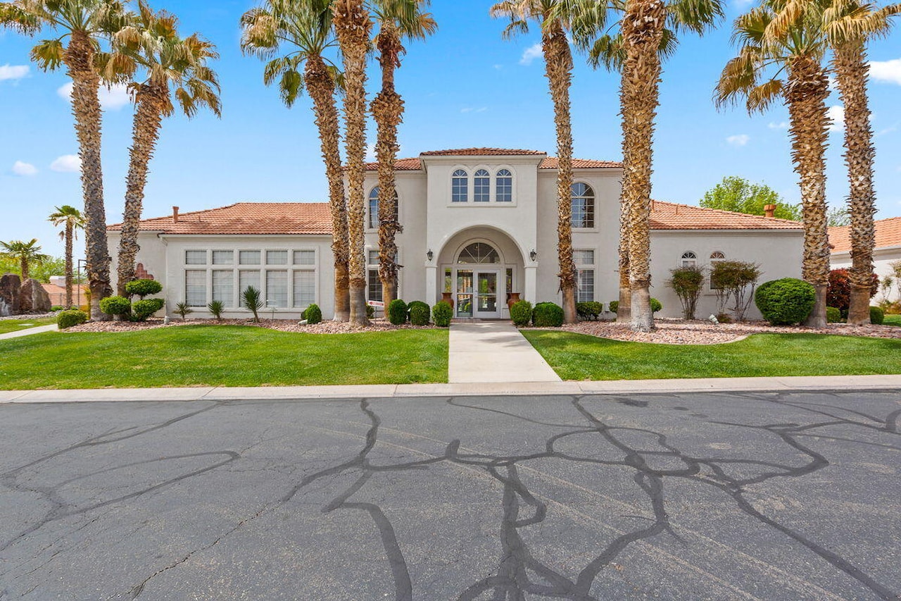 39 N Valley View DR #99 St George, UT 84770 home for sale, MLS#25-267050 - Erika Rogers Photo 21