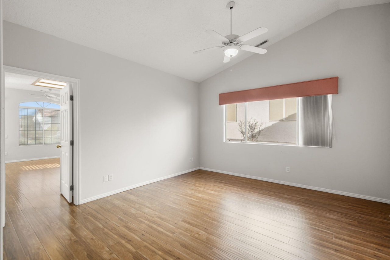 39 N Valley View DR #99 St George, UT 84770 home for sale, MLS#25-267050 - Erika Rogers Photo 5