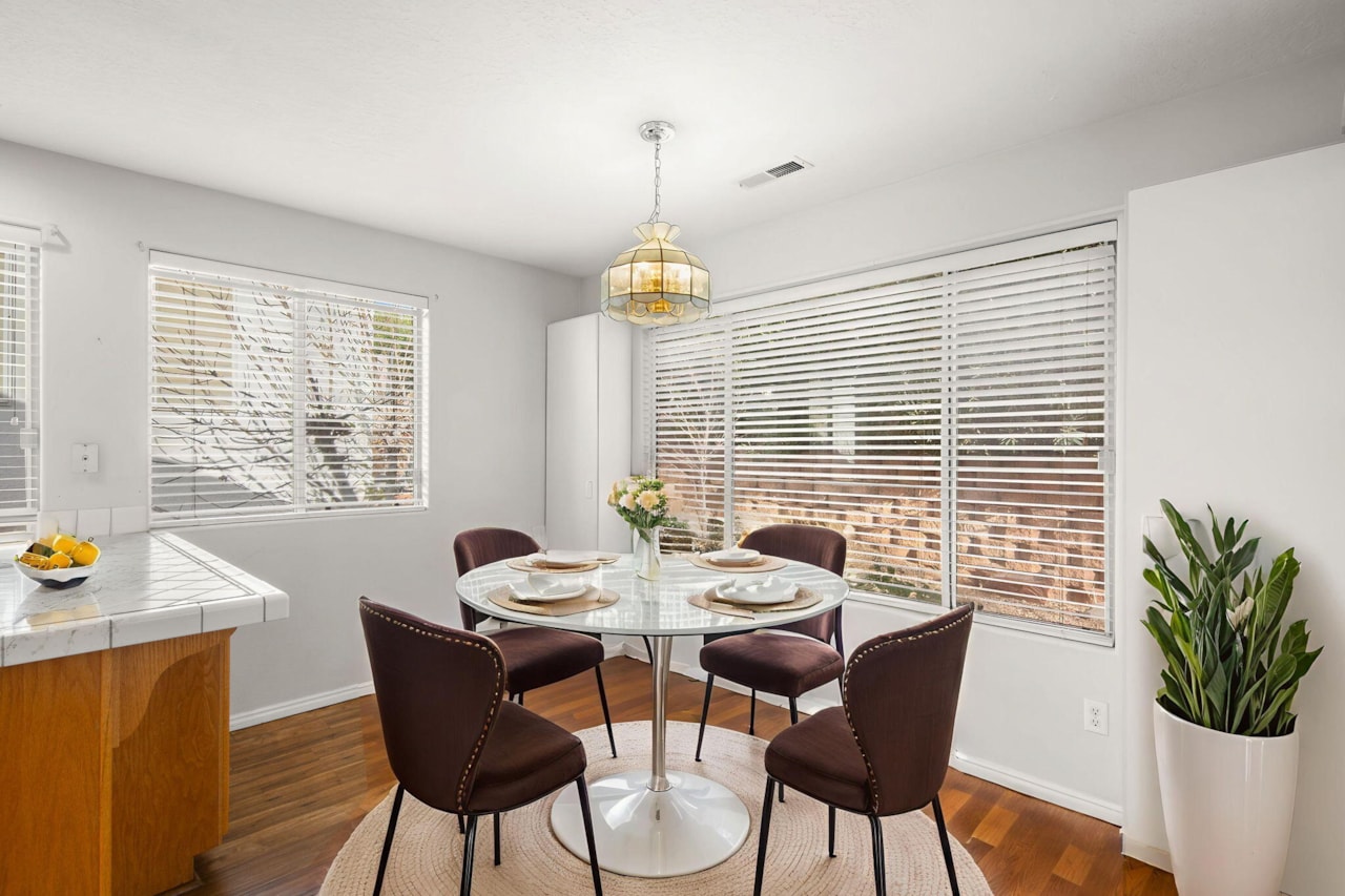 39 N Valley View DR #99 St George, UT 84770 home for sale, MLS#25-267050 - Erika Rogers Photo 9