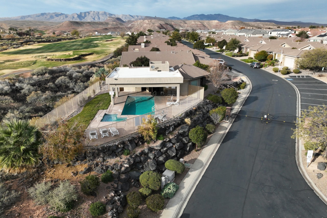 409 N Country Ln #39 St George, UT 84770 home for sale, MLS#25-267379 - Erika Rogers Photo 37