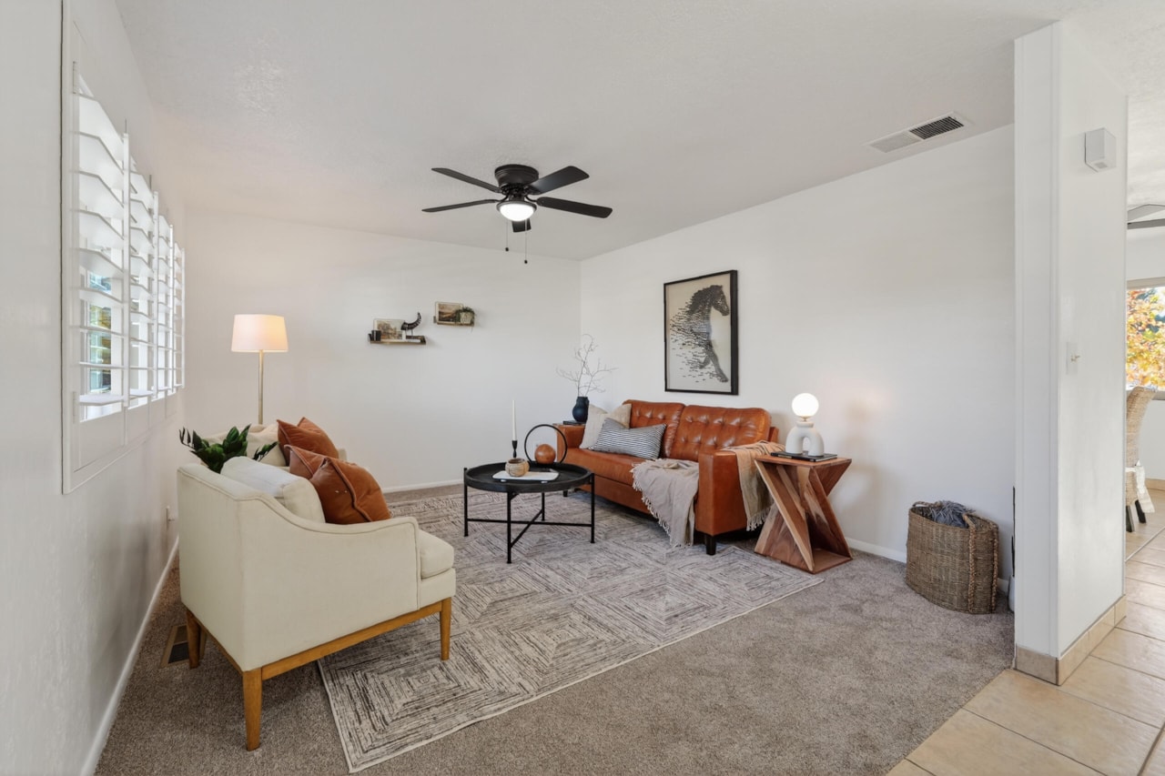 1385 W 625 ST N St George, UT 84770 home for sale, MLS#25-267097 - Erika Rogers Photo 2