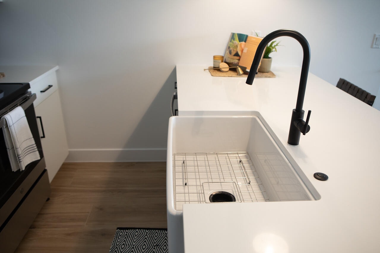 425 W Momori CIR #B1 Kanab, UT 84741 home for sale, MLS#25-267573 - Erika Rogers Photo 9