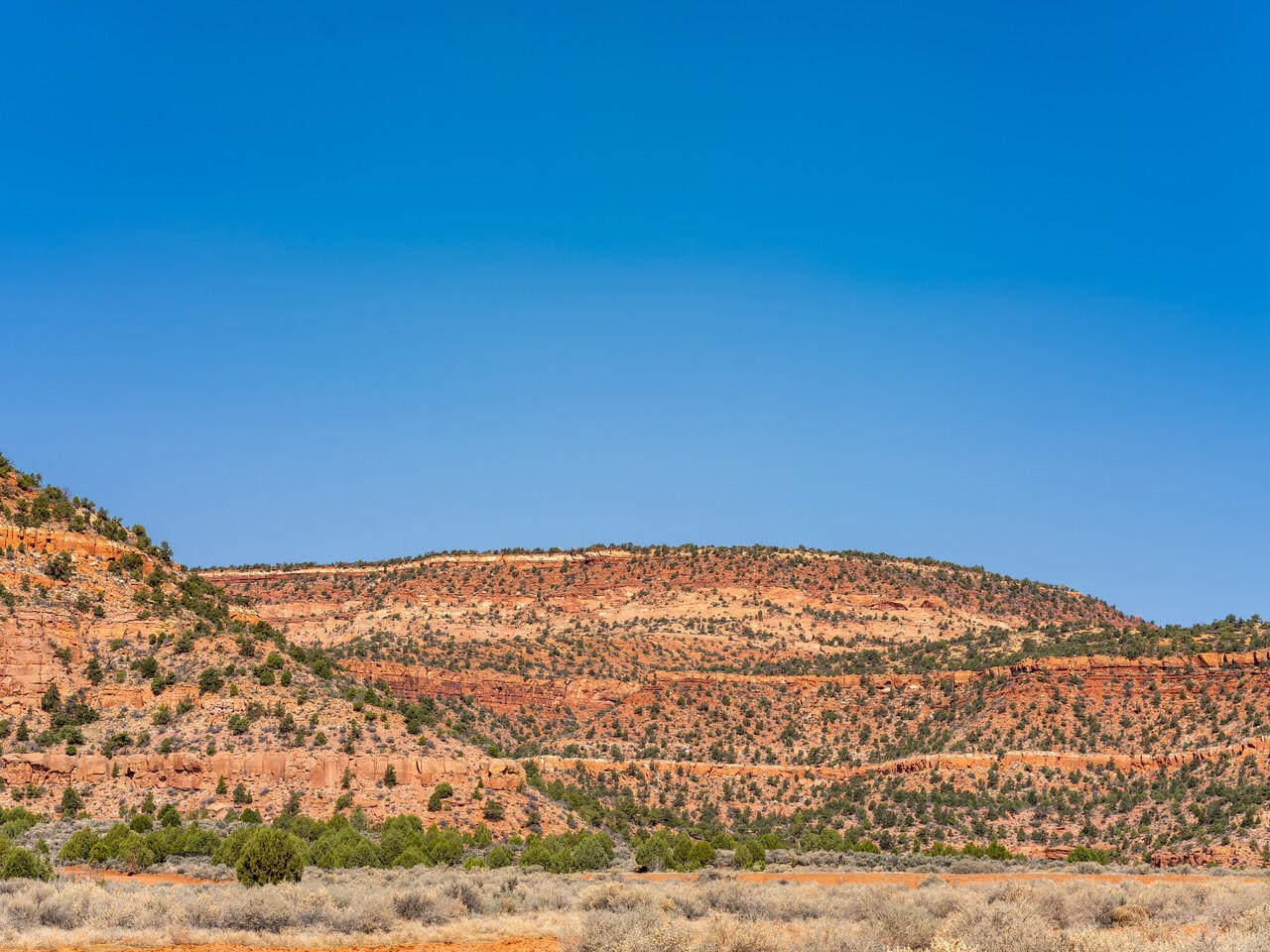 425 W Momori CIR #B1 Kanab, UT 84741 home for sale, MLS#25-267573 - Erika Rogers Photo 38