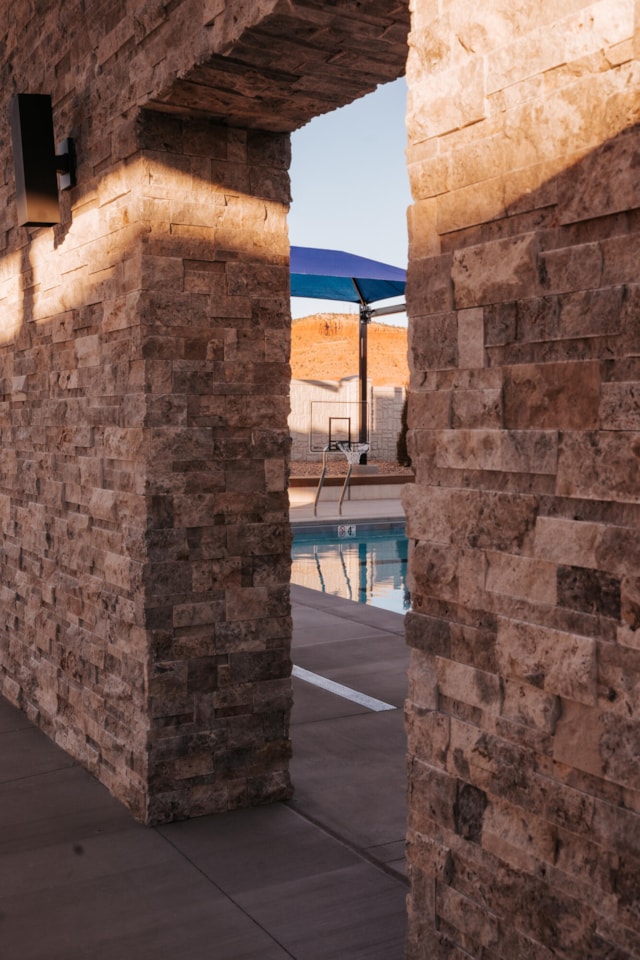 425 W Momori CIR #B1 Kanab, UT 84741 home for sale, MLS#25-267573 - Erika Rogers Photo 50