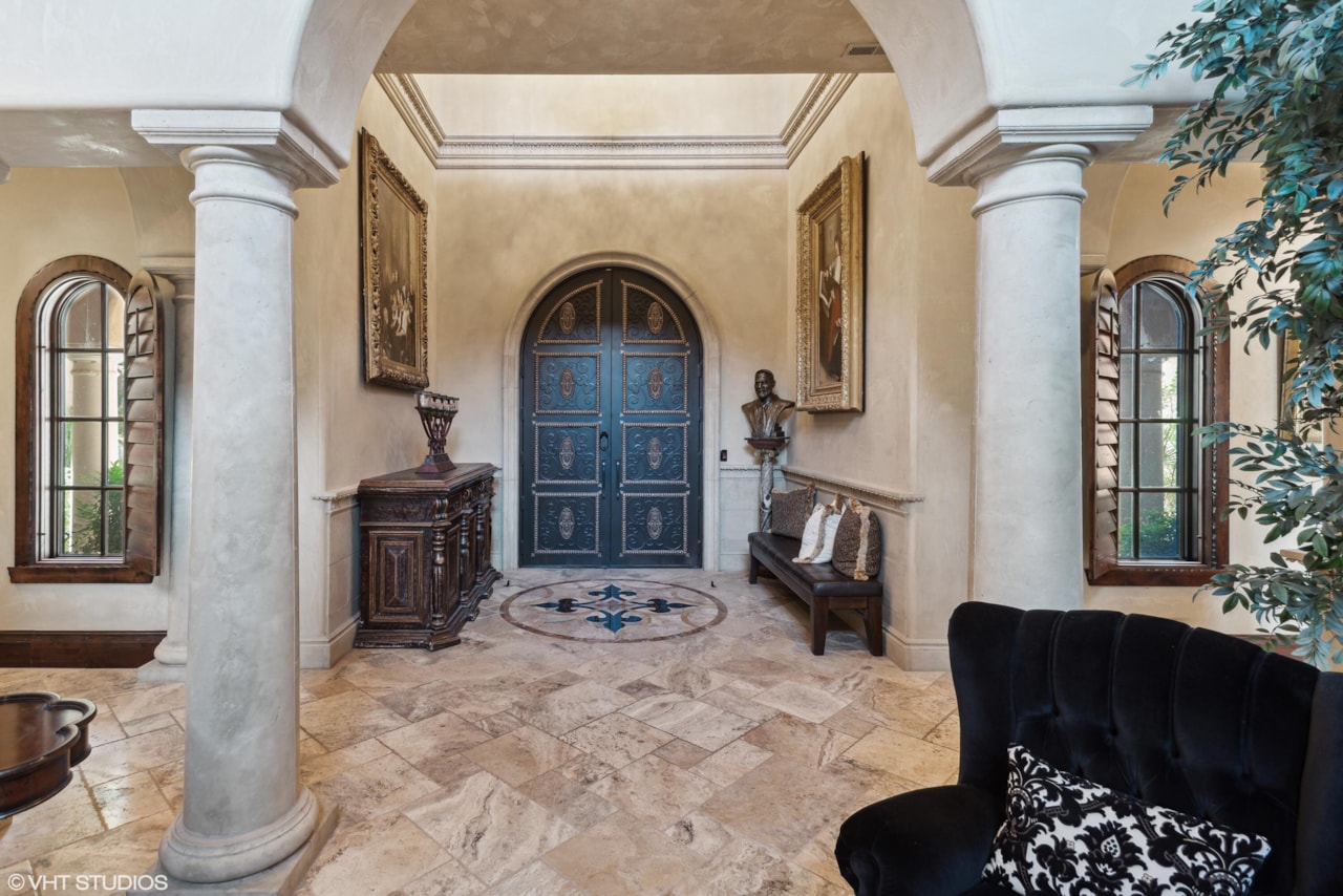 90 W Triple Crown LN Washington, UT 84780 home for sale, MLS#25-267577 - Erika Rogers Photo 7