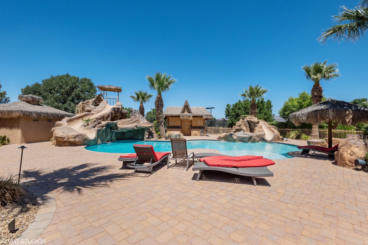 90 W Triple Crown LN Washington, UT 84780 home for sale, MLS#25-267577 - Erika Rogers Photo 46