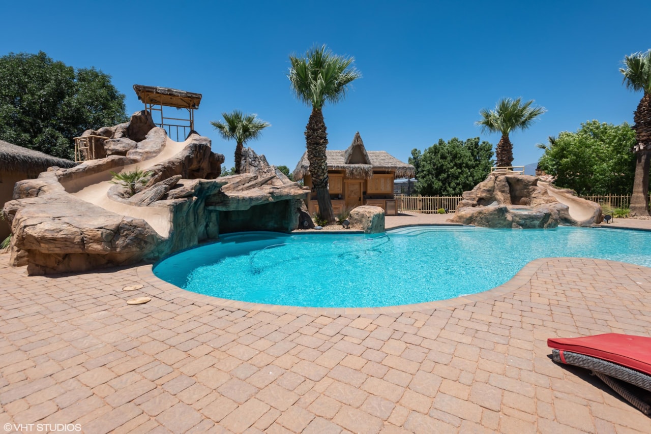 90 W Triple Crown LN Washington, UT 84780 home for sale, MLS#25-267577 - Erika Rogers Photo 47