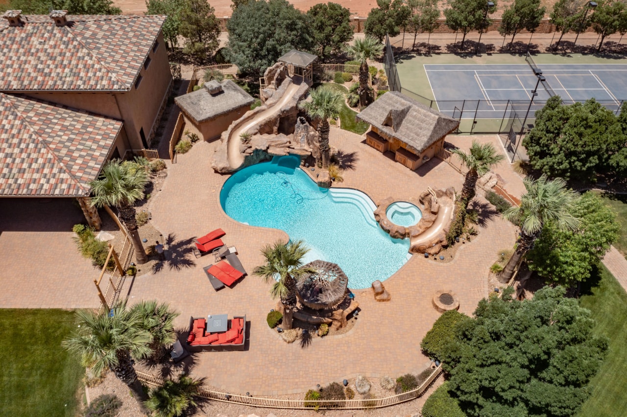 90 W Triple Crown LN Washington, UT 84780 home for sale, MLS#25-267577 - Erika Rogers Photo 64