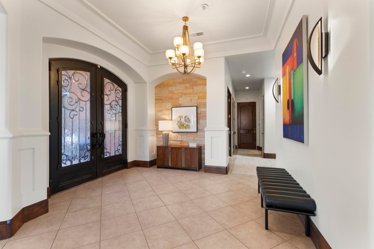 2763 Chaco Trl St George, UT 84770 home for sale, MLS#25-264336 - Erika Rogers Photo 5