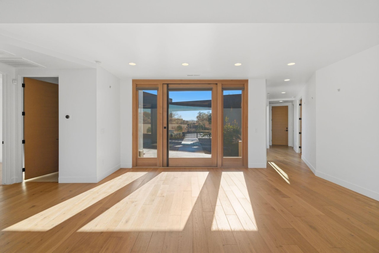 2442 N Kiva Trl St George, UT 84770 home for sale, MLS#25-267578 - Erika Rogers Photo 13