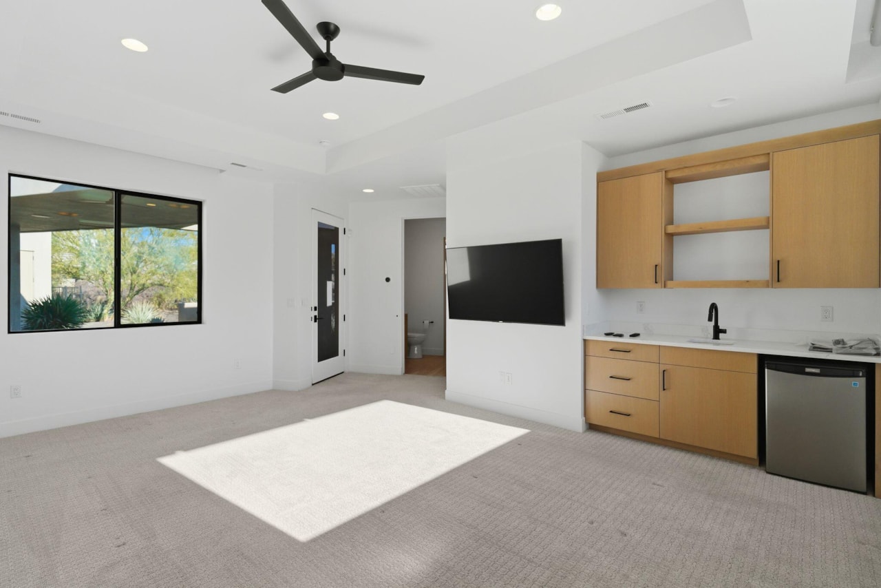 2442 N Kiva Trl St George, UT 84770 home for sale, MLS#25-267578 - Erika Rogers Photo 37