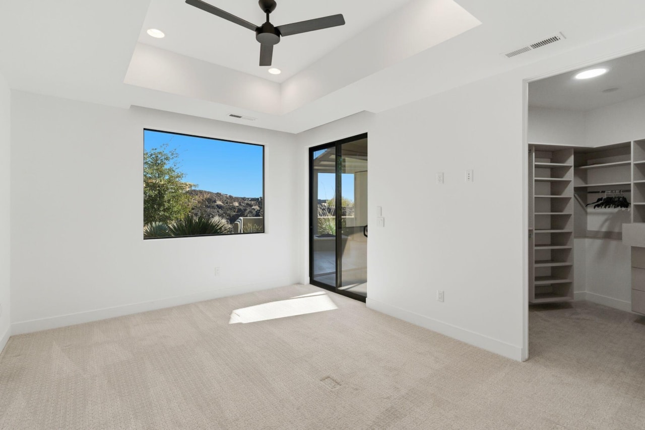 2442 N Kiva Trl St George, UT 84770 home for sale, MLS#25-267578 - Erika Rogers Photo 38