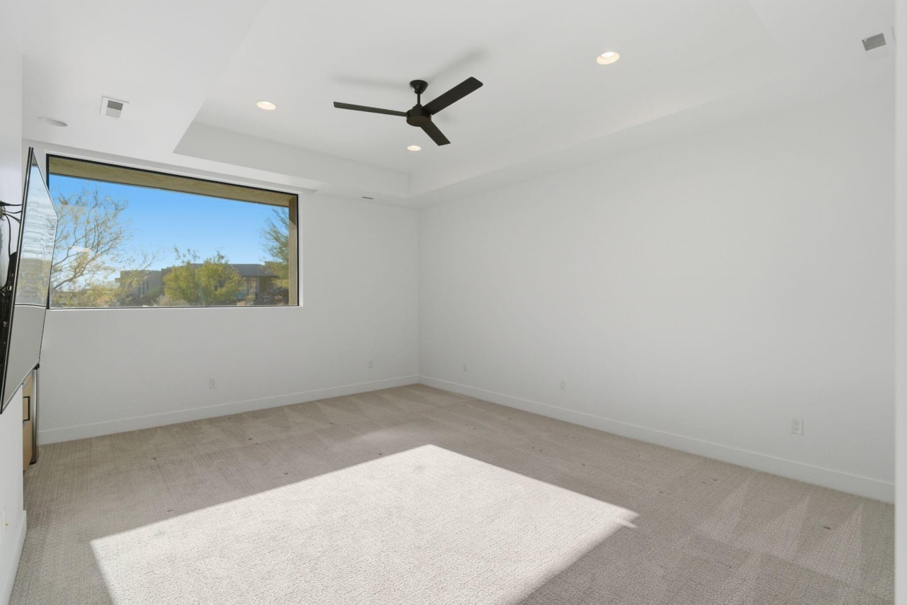 2442 N Kiva Trl St George, UT 84770 home for sale, MLS#25-267578 - Erika Rogers Photo 41