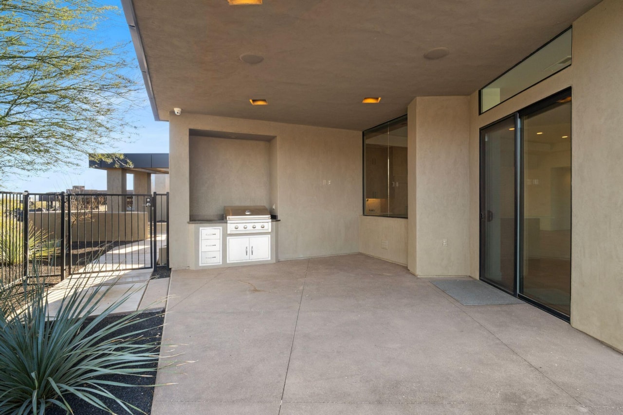 2442 N Kiva Trl St George, UT 84770 home for sale, MLS#25-267578 - Erika Rogers Photo 49