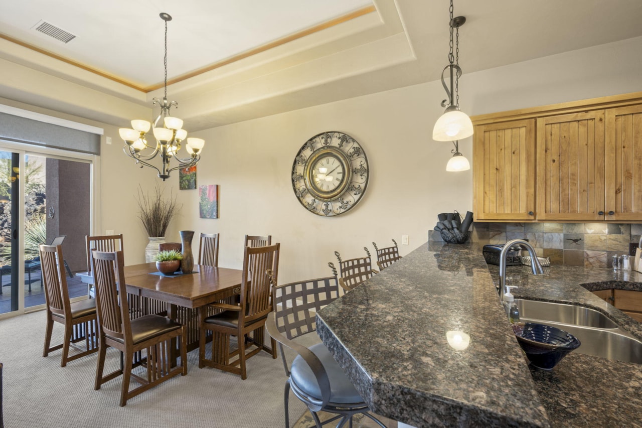 2590 Pioneer Parkway #UNIT 3 Santa Clara, UT 84765 home for sale, MLS#25-267248 - Erika Rogers Photo 12