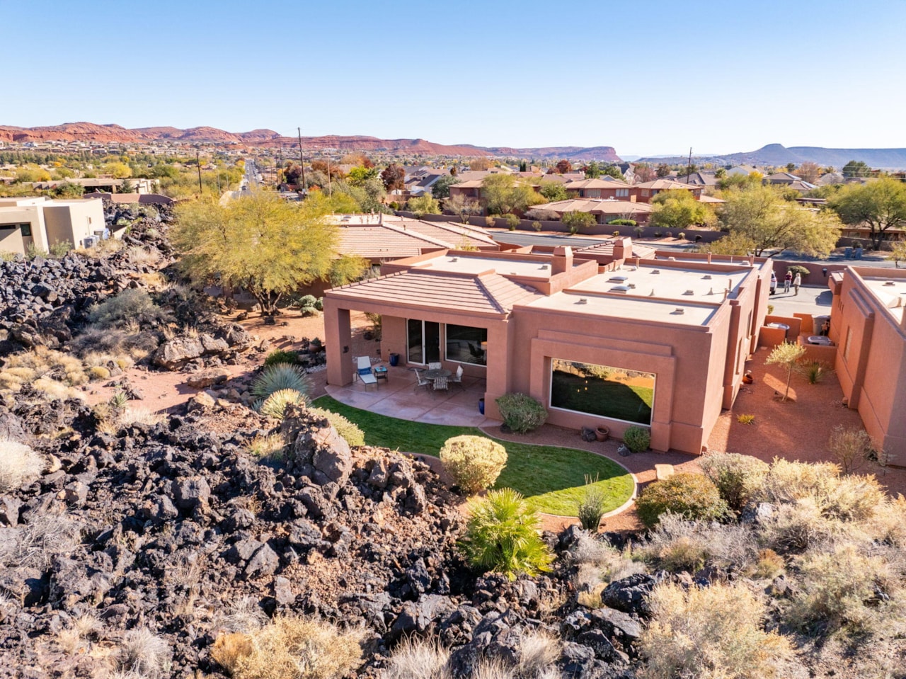 2590 Pioneer Parkway #UNIT 3 Santa Clara, UT 84765 home for sale, MLS#25-267248 - Erika Rogers Photo 27