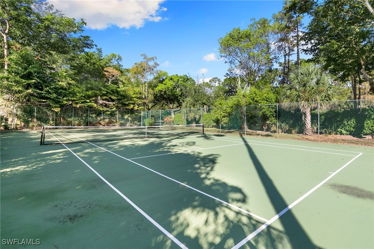 2377 Kings Lake Blvd Naples, FL 34112 | MLS 225079093, image size:1280x852